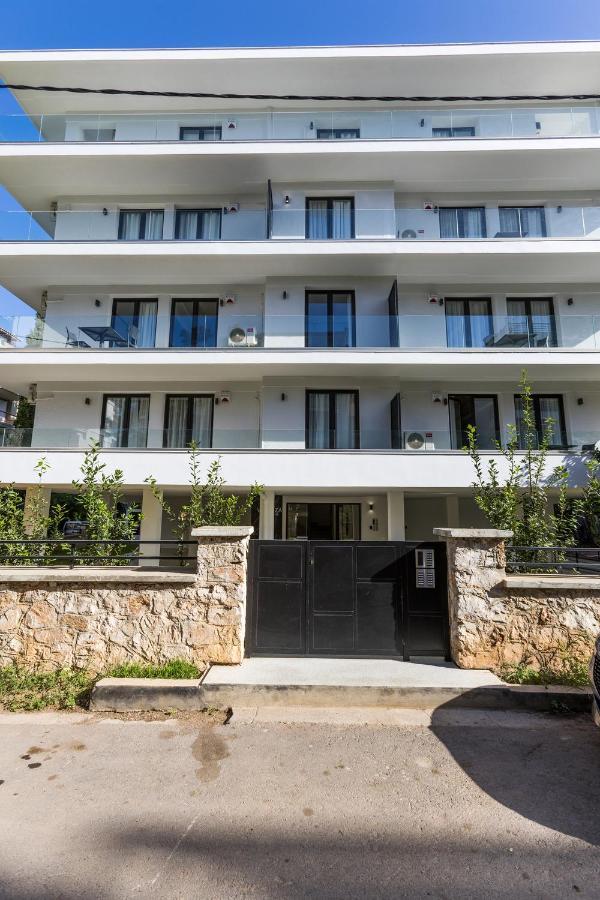 Varkiza Luxury Suites By Raise Vári 外观 照片