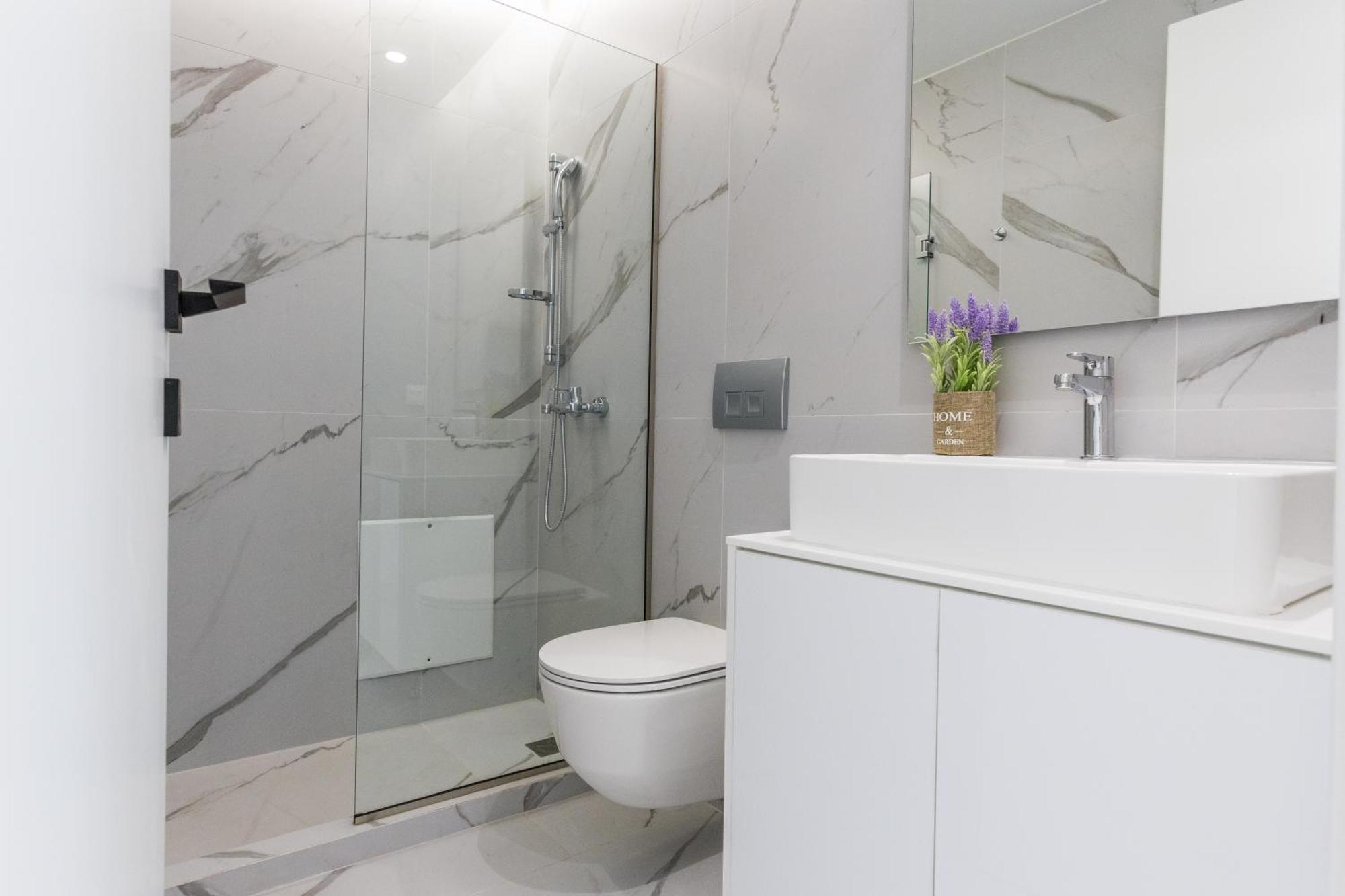 Varkiza Luxury Suites By Raise Vári 外观 照片